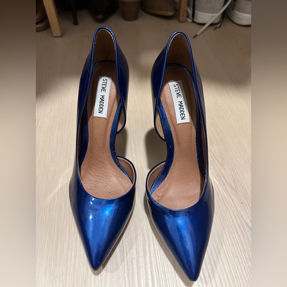 Steve Madden Women's Metallic Royal Blue Pointed Toe Heels
